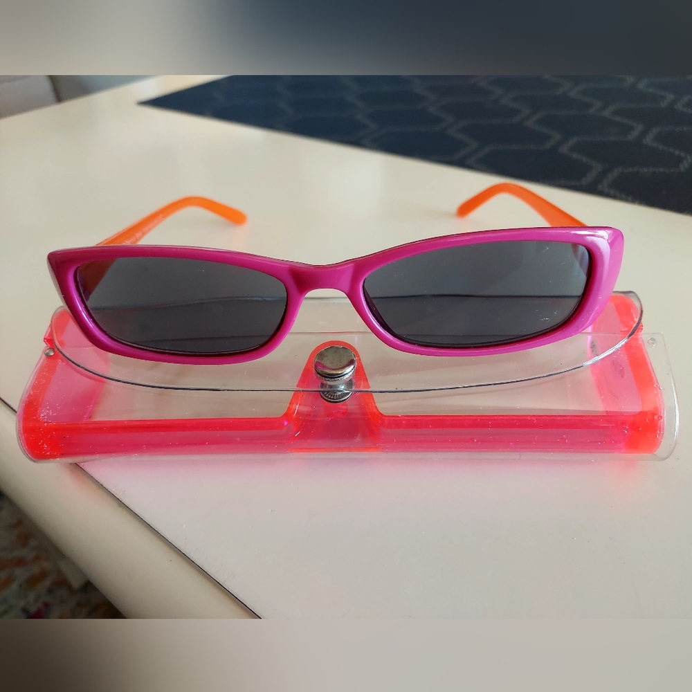 Sunglass Readers (1.0)